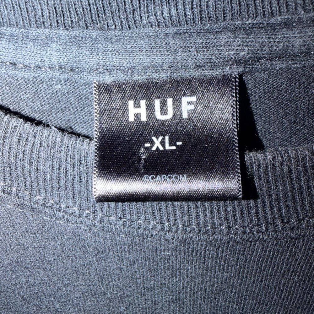 HUF Black Crewneck Tee with Subtle Logo Tag- Street Fighter Blanka - Picture 4 of 5